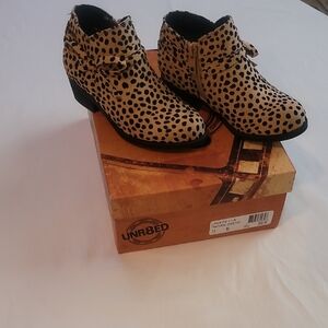UNR8ED Kids Leopard Print Boots